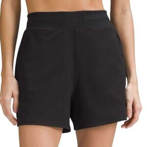 Lululemon License to Train High-Rise Short 4" Black Women's Size 6 New With Tags